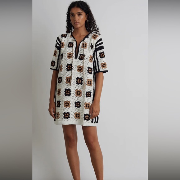 eleven six Dresses & Skirts - Eleven Six Tia Tunic Crochet Xs NEW